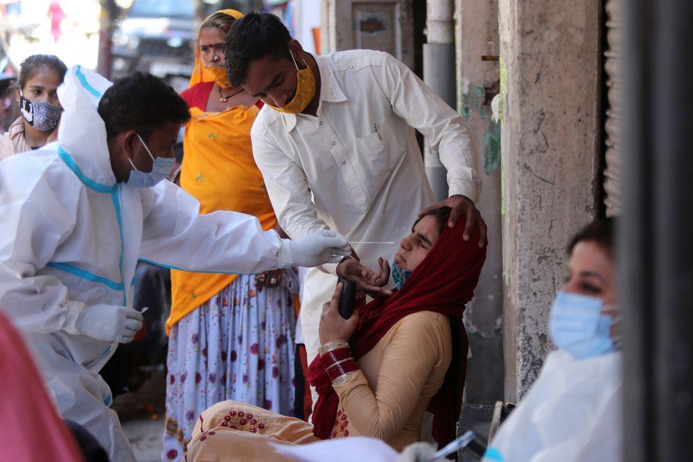 رصد السلالة المتحورة الهندية لفيروس كورونا في 17 دولة على الأقل

