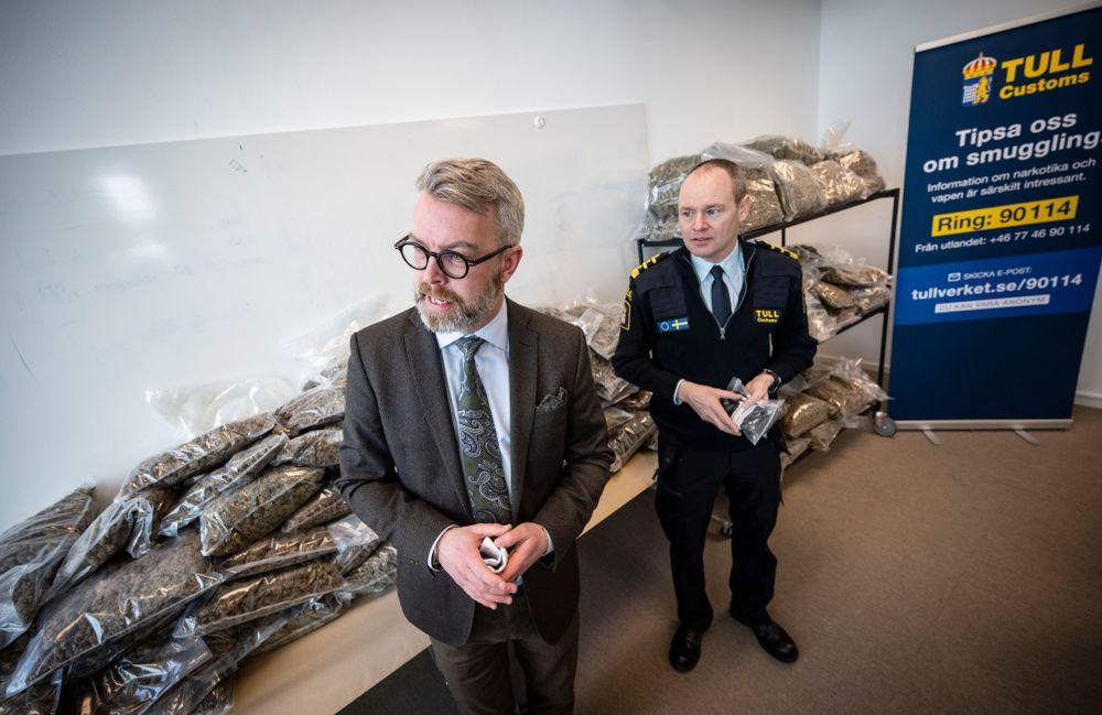 الجمارك: الموانئ السويدية مراكز واسعة النطاق لتهريب الكوكايين في أوروبا!

