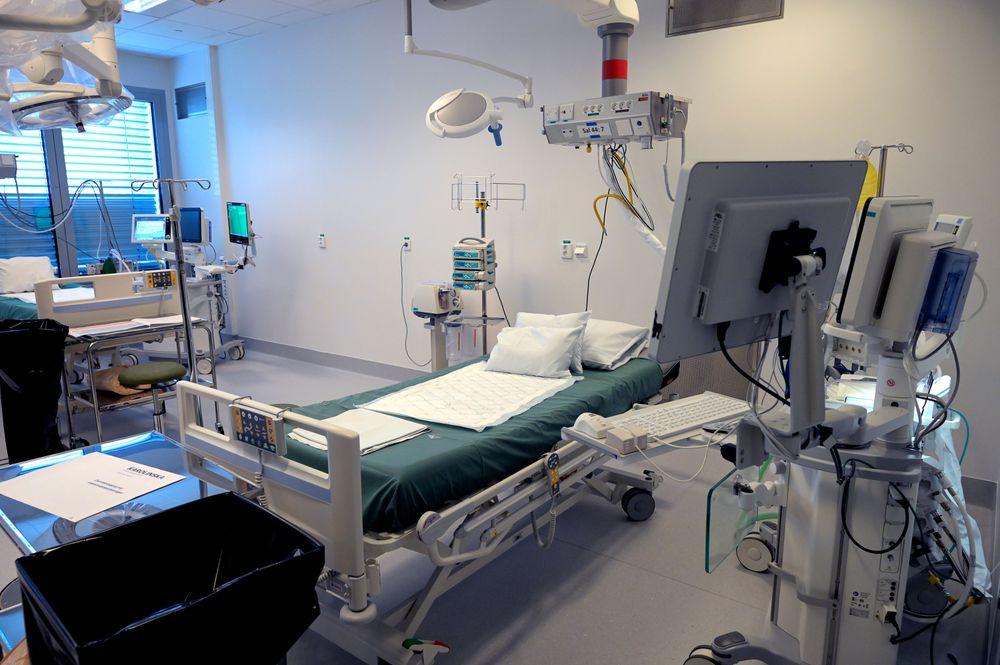 انقطاع الكهرباء بقسم الطوارئ بمستشفى كارولينسكا في السويد