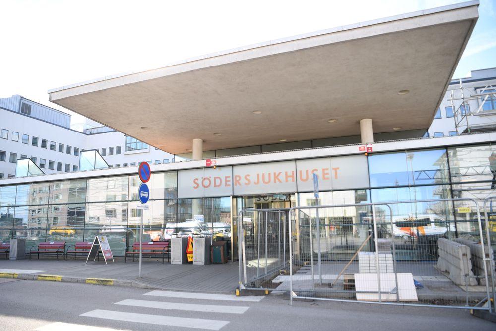 المستشفيات في ستوكهولم تقوم بتخفيض أعداد موظفيها والمجلس الإقليمي المالي يجيب
