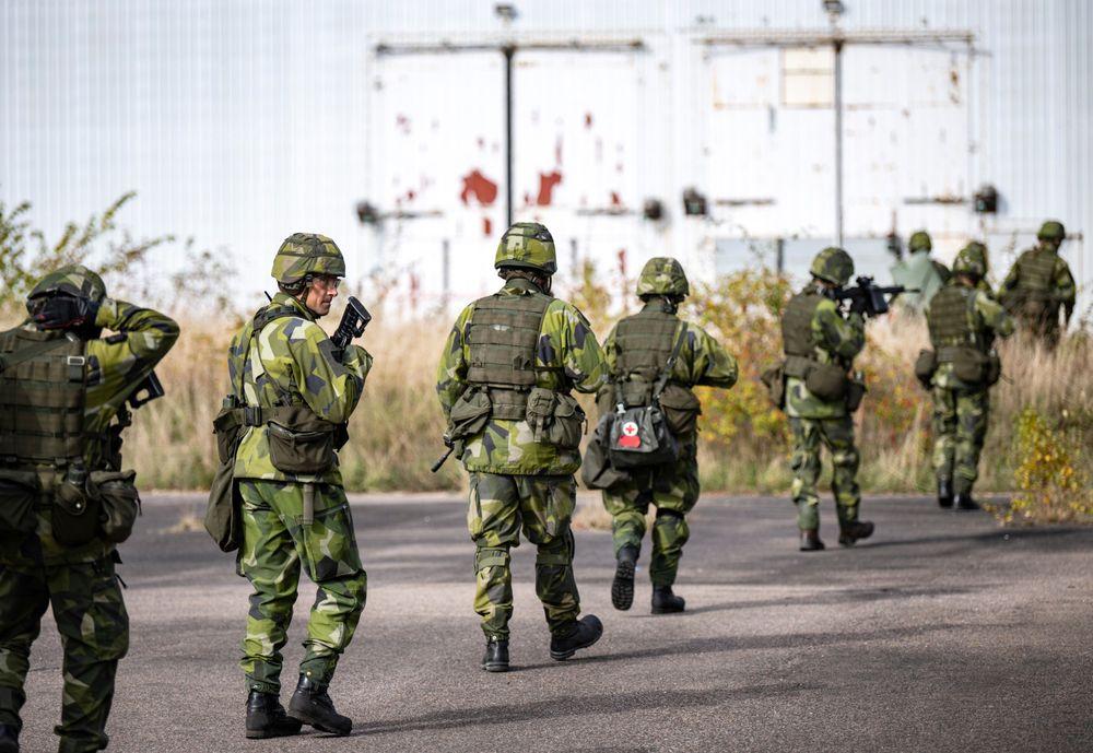 الحرس الوطني السويدي يعتزم تدريب الجنود الأوكرانيين