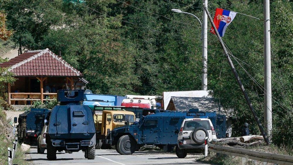 صفارات الإنذار تدوي شمال كوسوفو والسكان ينصبون المتاريس
