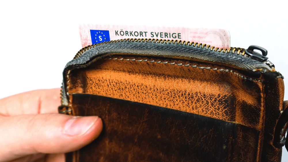 تكلفة رخصة القيادة السويدية 2022
