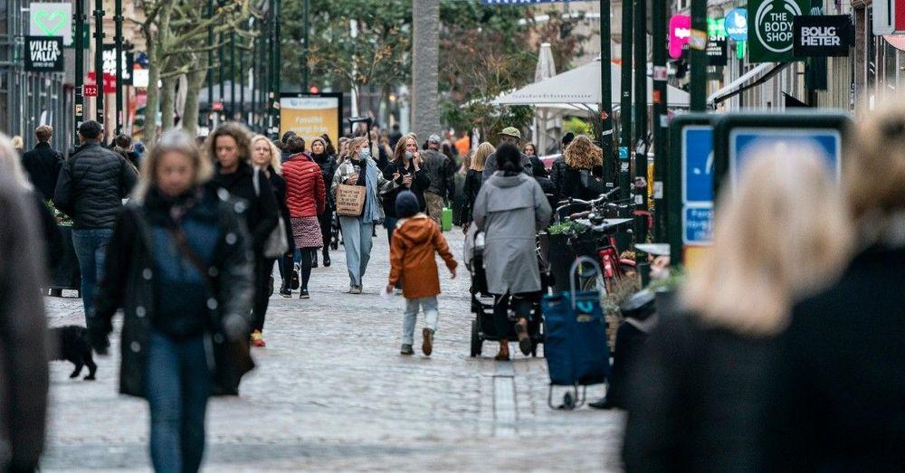 زيادة كبيرة في انتشار عدوى كورونا في المدن الرئيسية في السويد