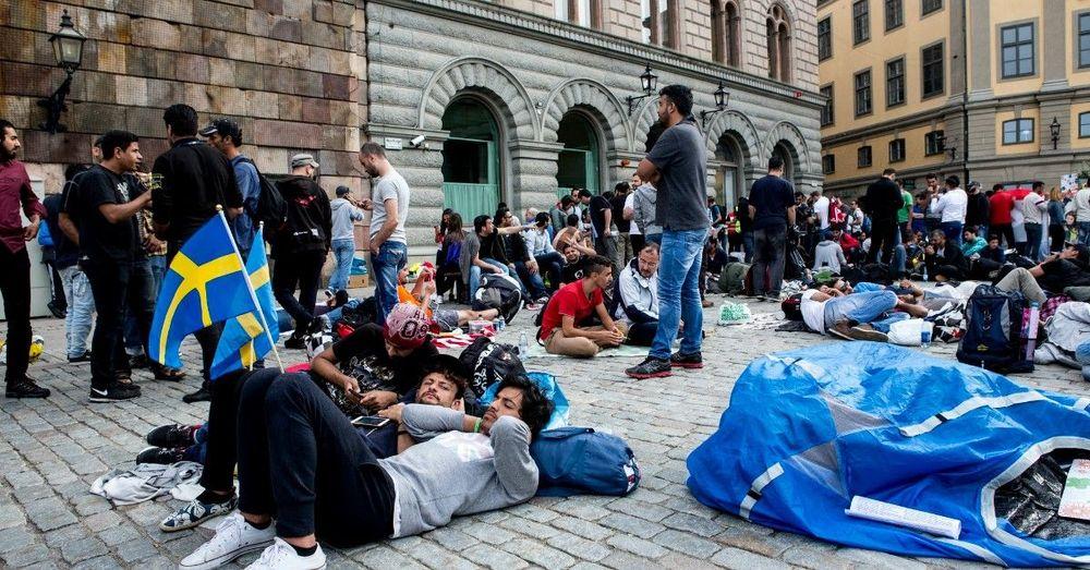 زيادة كبيرة في عدد طالبي اللجوء الذين يغادرون السويد