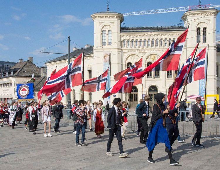 استطلاع حول معدلات رضا المقيمين الأجانب في النرويج